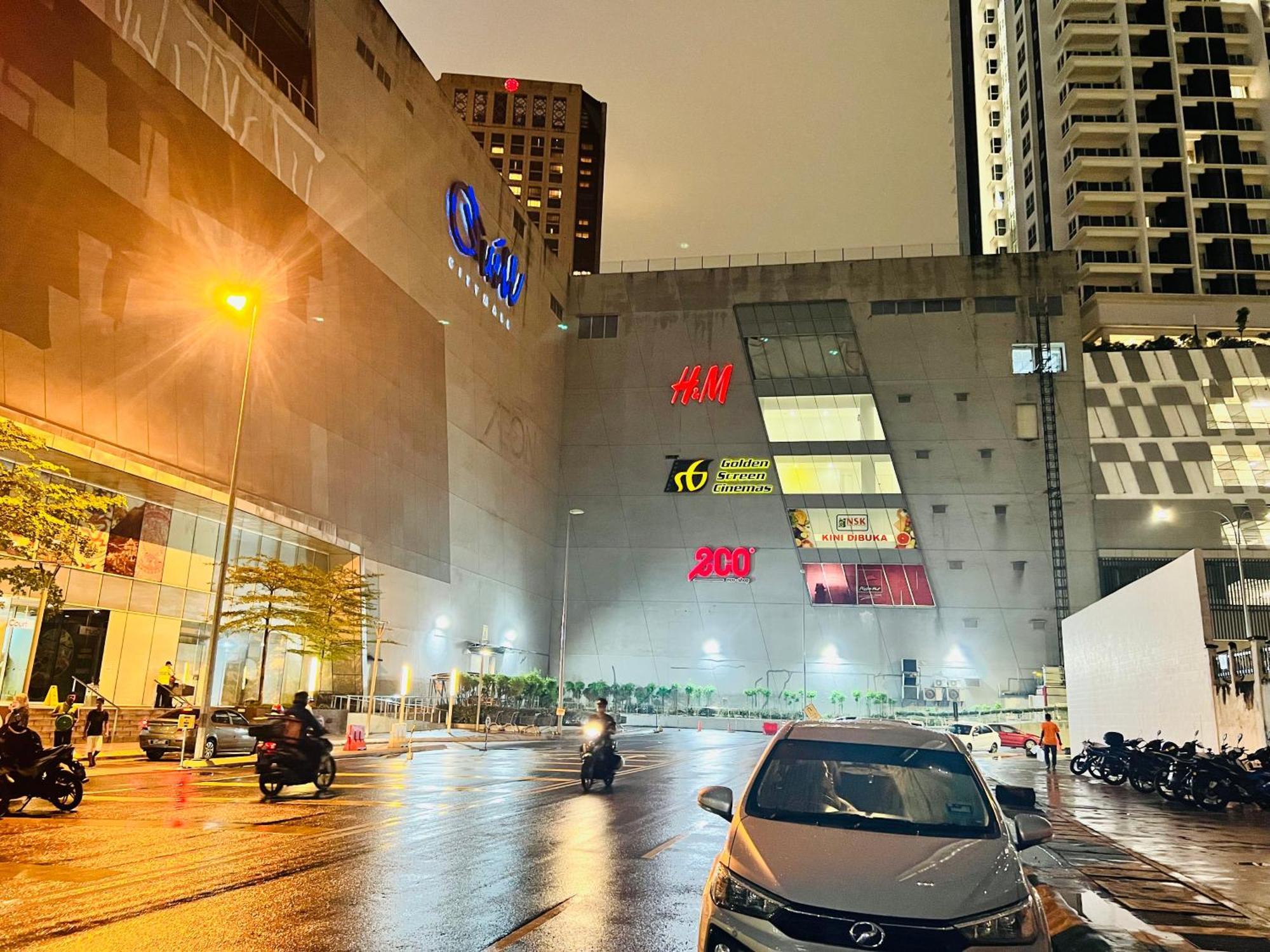 The Luxe Colony Skypool By Tasu Home Kuala Lumpur Exterior photo
